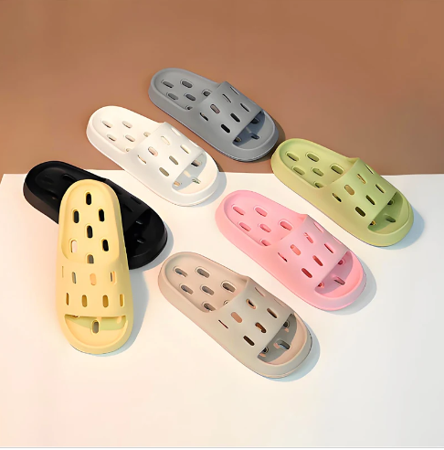 Perché le pantofole da bagno hanno un design cavo? La scienza dietro le calzature ad asciugatura rapida